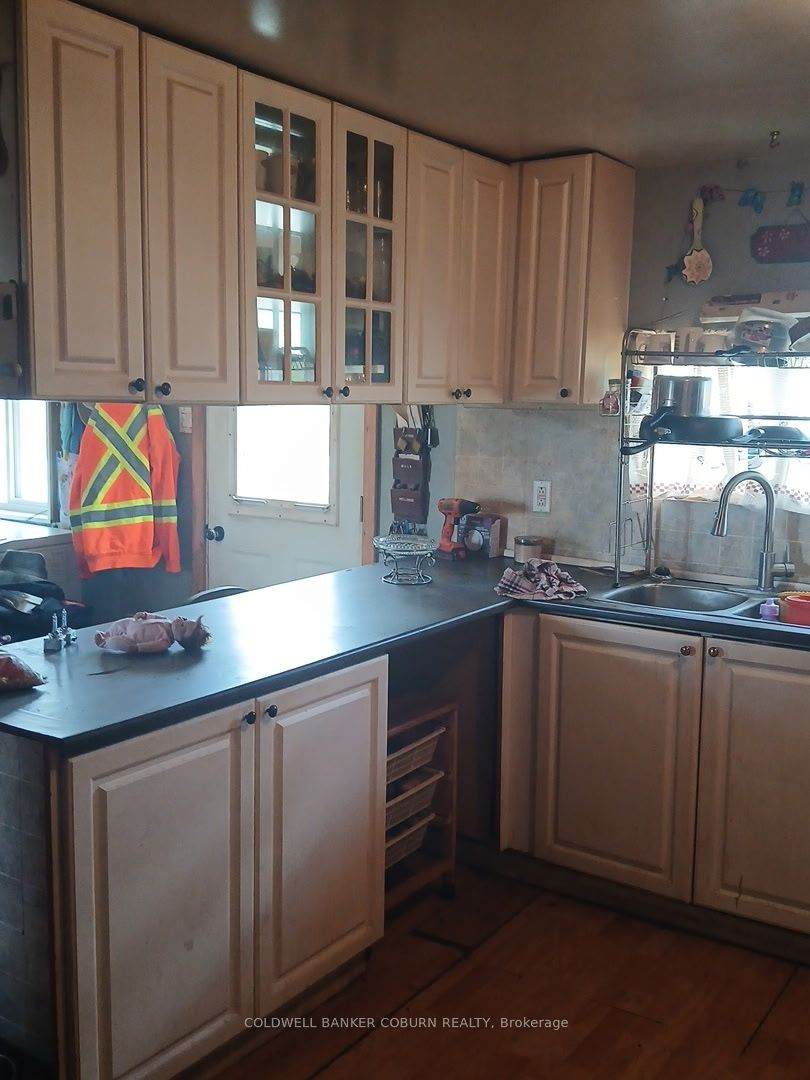 11574 Rowena Road - Photo 1