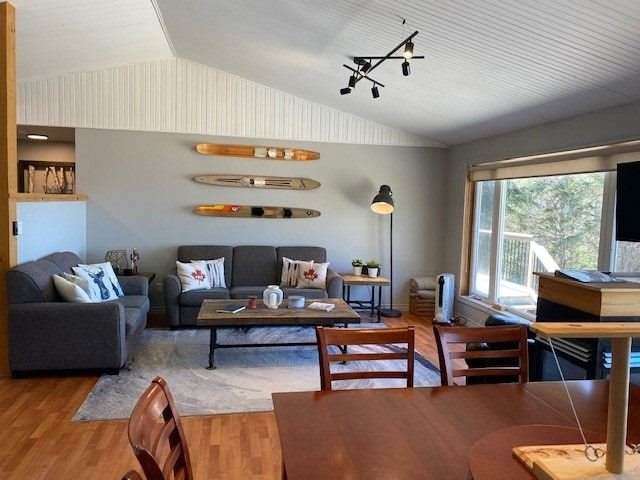 354 Booth, Dunchurch Rd - Photo 1