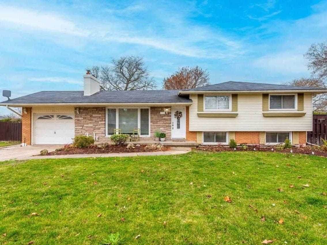 190 Margaret St - Photo 1