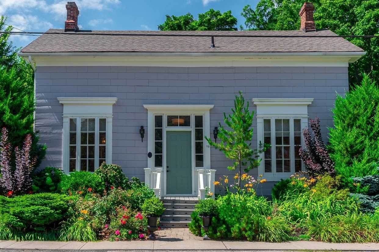 10 Little Hope St - Photo 1