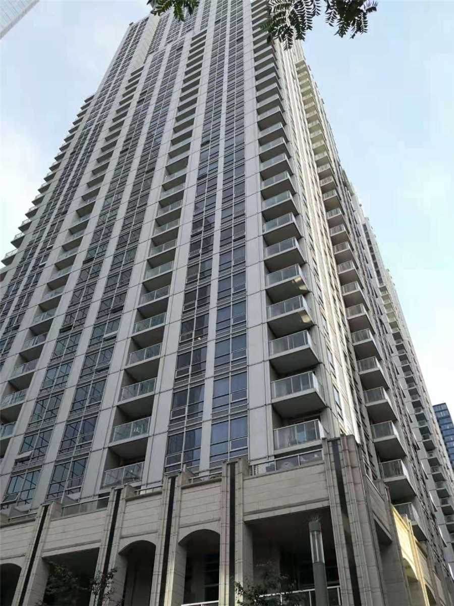 763 Bay St - Photo 1