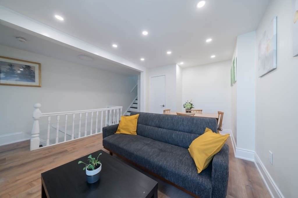 266 Weston Rd - Photo 1