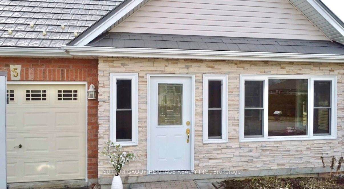 https://bt-photos.global.ssl.fastly.net/toronto/orig_boomver_3_X12954042-1.jpg