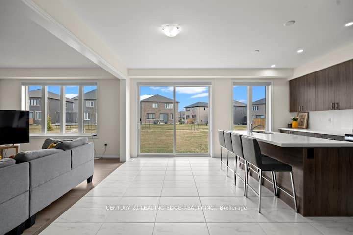 165 Rosanne Circle - Photo 1