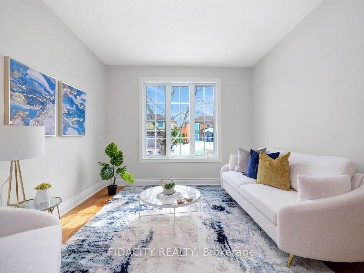 https://bt-photos.global.ssl.fastly.net/toronto/orig_boomver_2_X12019687-1.jpg