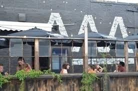 598 Gerrard St - Photo 1