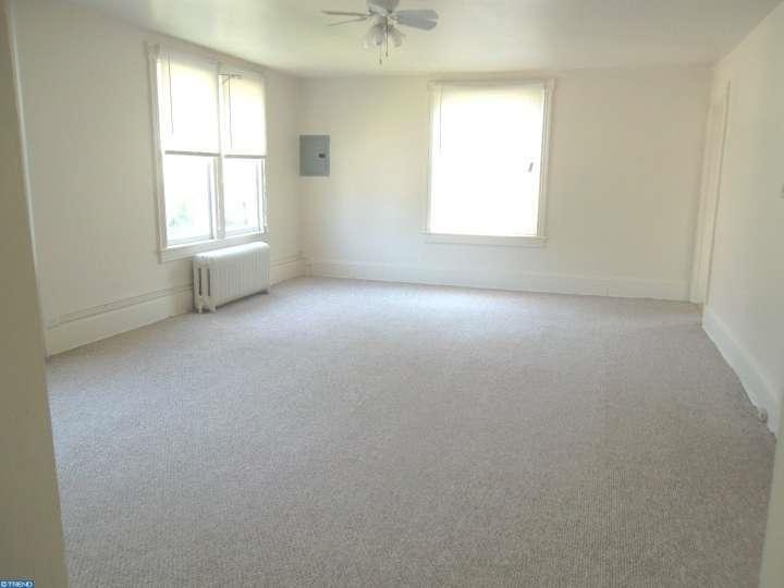 134 Warren Street - Photo 1