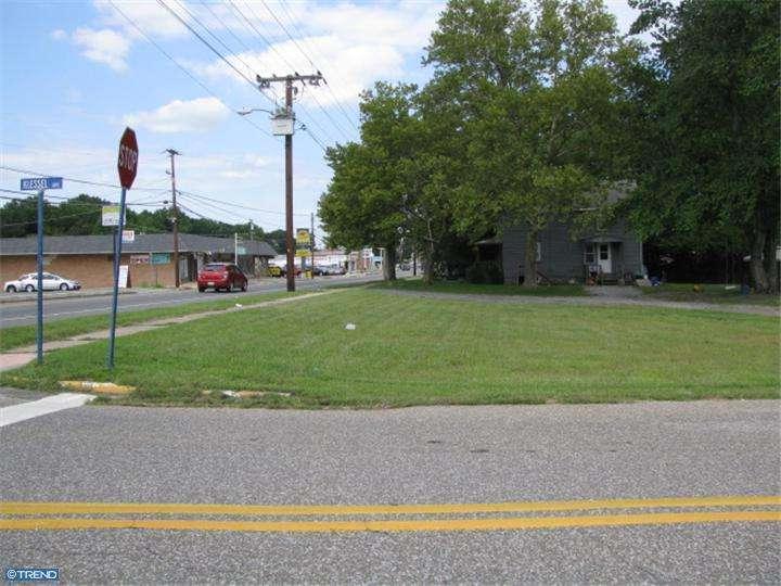 152 Broadway - Photo 1