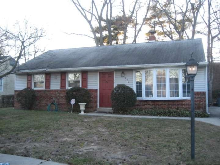 470 Windsor Drive - Photo 1