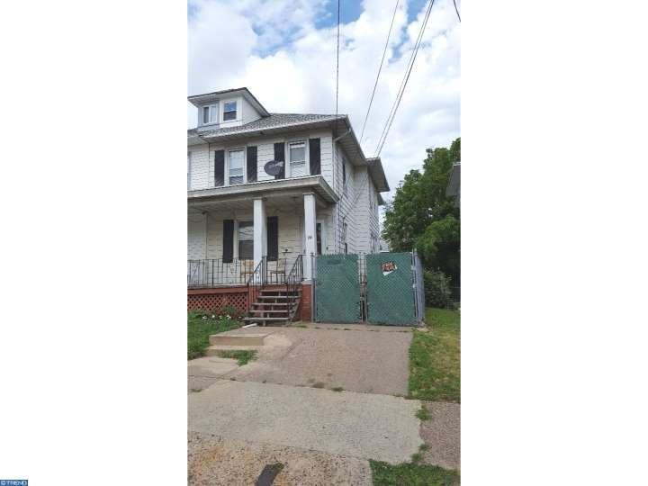 26 32ND Street - Photo 1