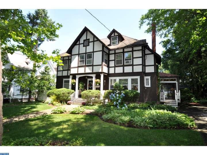 803 Thomas Avenue - Photo 1