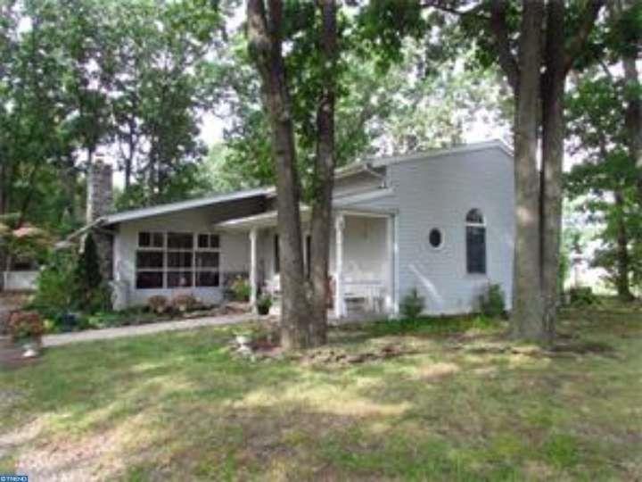 2608 Garwood Road - Photo 1