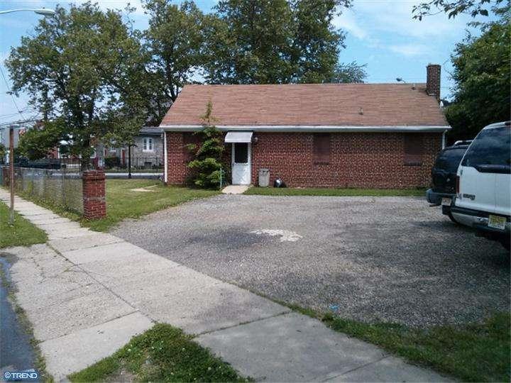 1300 Princess Avenue - Photo 1