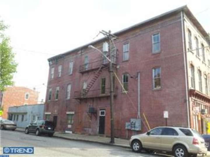 271 Hamilton Avenue - Photo 1