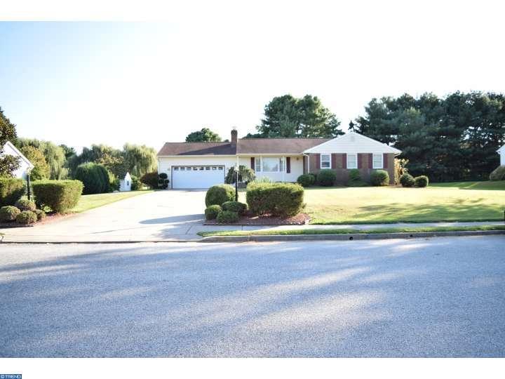 19 Lenape Drive - Photo 1