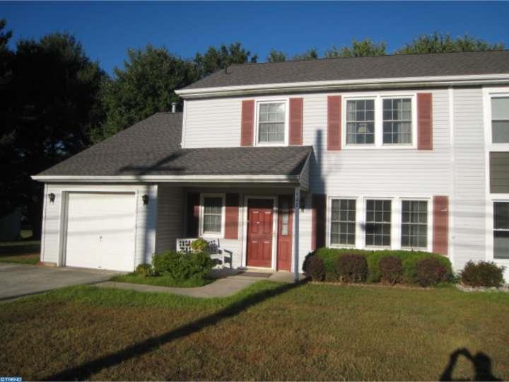 102 Commissioners Road - Photo 1