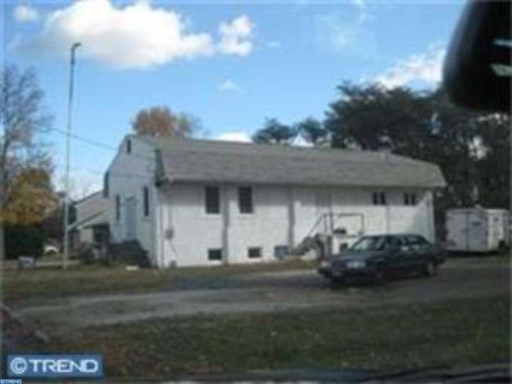 108 Chestnut Avenue - Photo 1