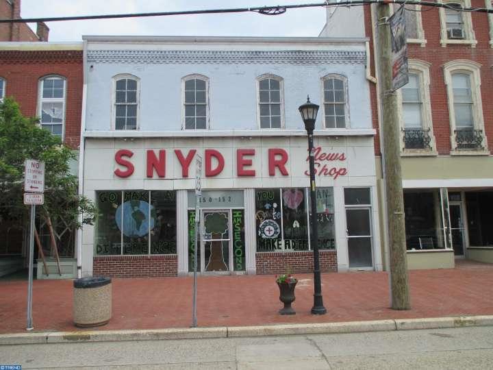 150-152 Broadway - Photo 1