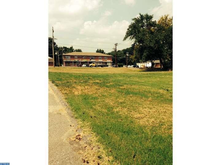 L16.02 Klessel Avenue - Photo 1