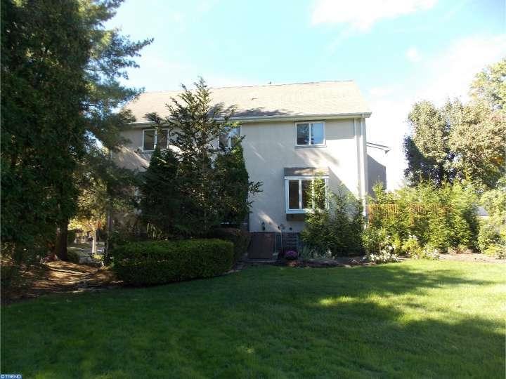 11 Lexington Court - Photo 1