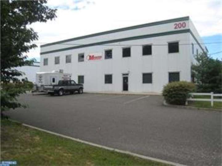 200-250 Allied Parkway - Photo 1