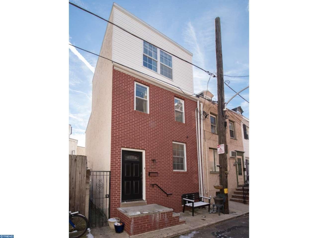 602 Clymer Street - Photo 1