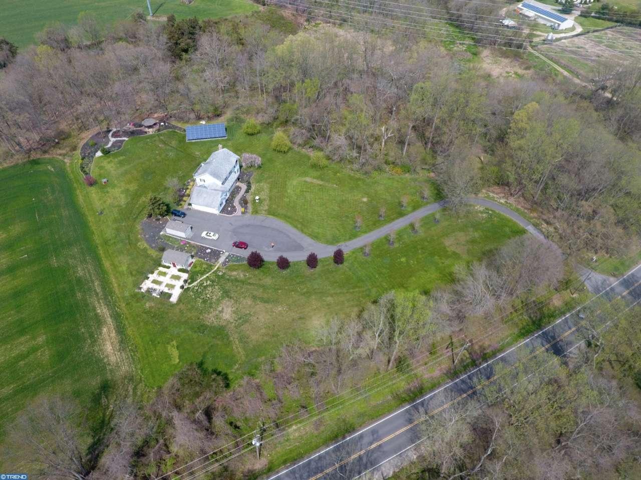 909 Kings Highway - Photo 1