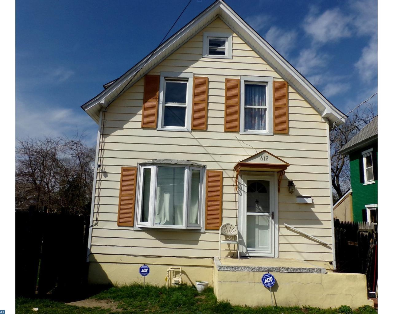 612 4TH Street - Photo 1