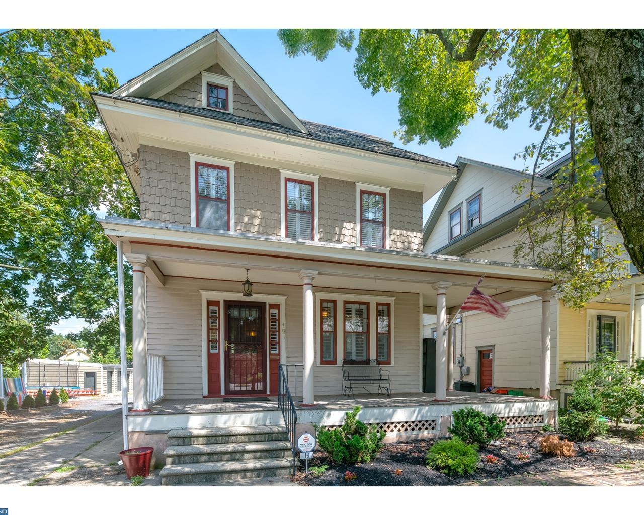 19 Grove Street - Photo 1