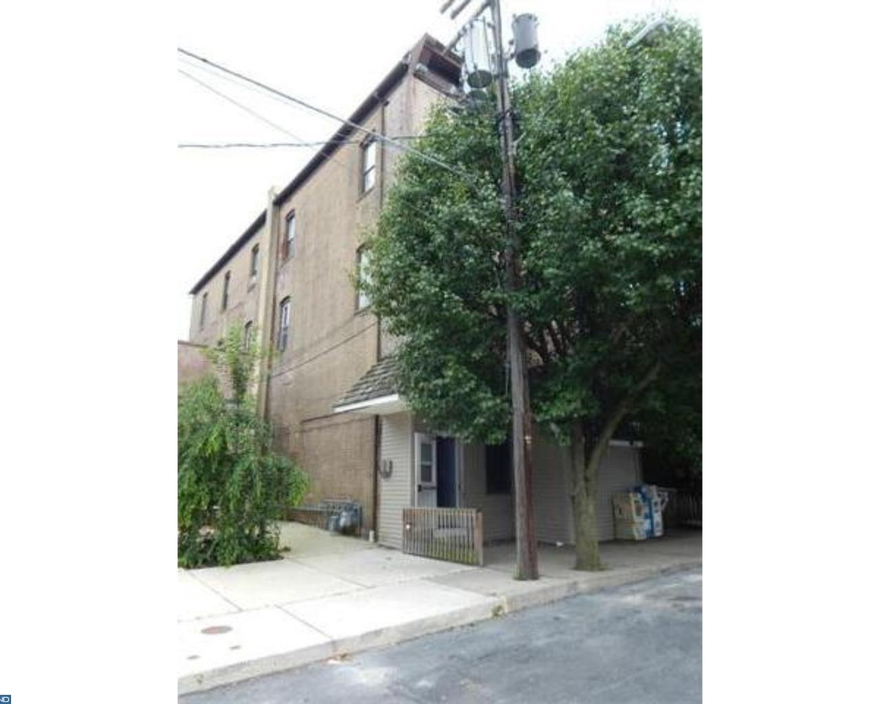 133 Garibaldi Avenue - Photo 1