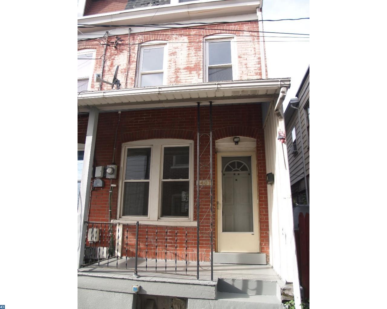 1407 Hill Street - Photo 1