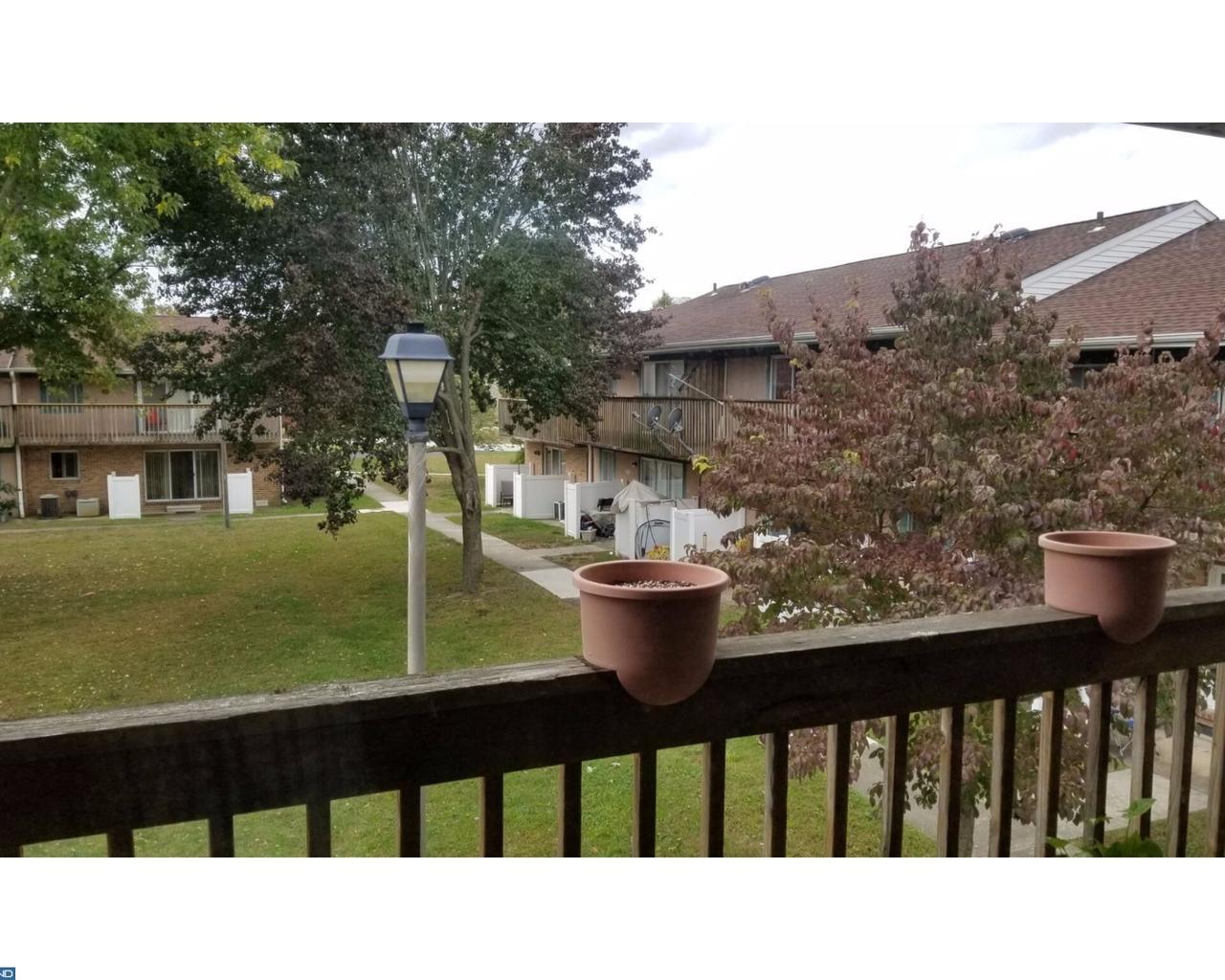 220 Park Avenue - Photo 1