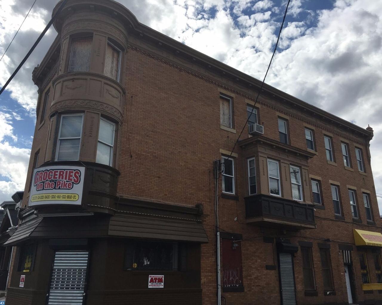 3858 15TH Street - Photo 1