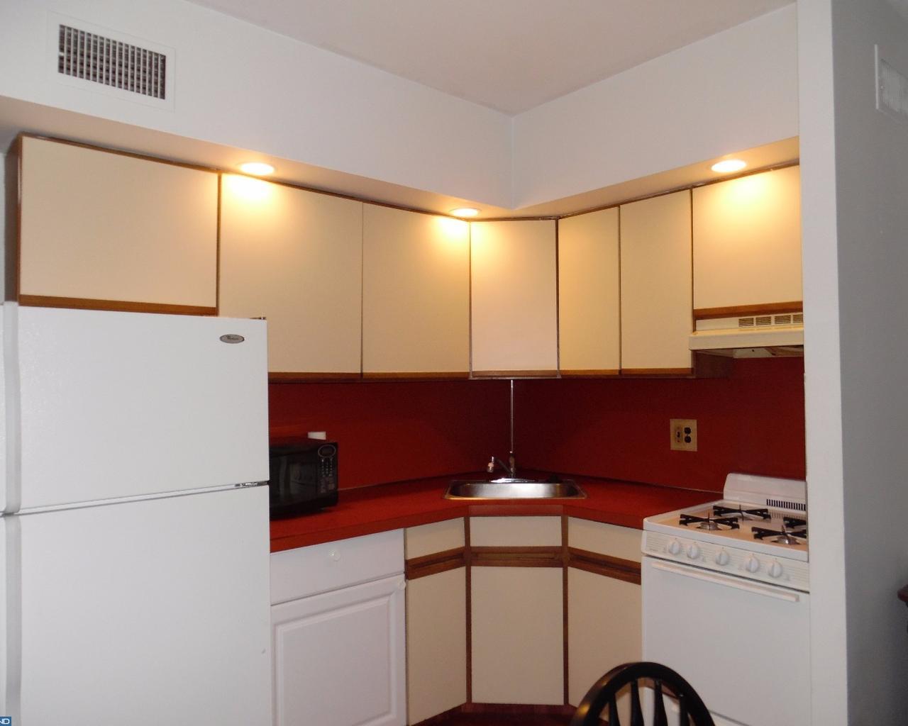1713 South Street - Photo 1