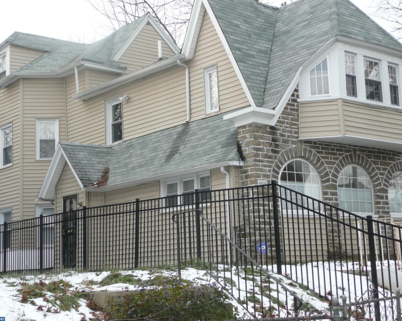 6838 Ogontz Avenue - Photo 1