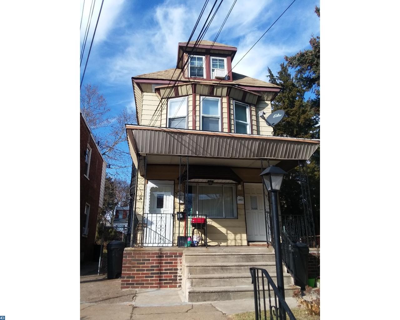 322 5TH Street - Photo 1