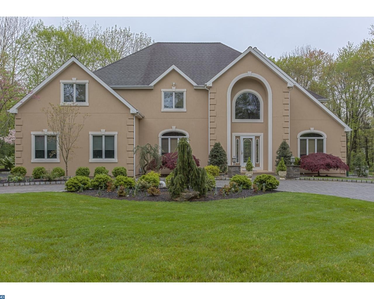 21 Woodward Drive - Photo 1