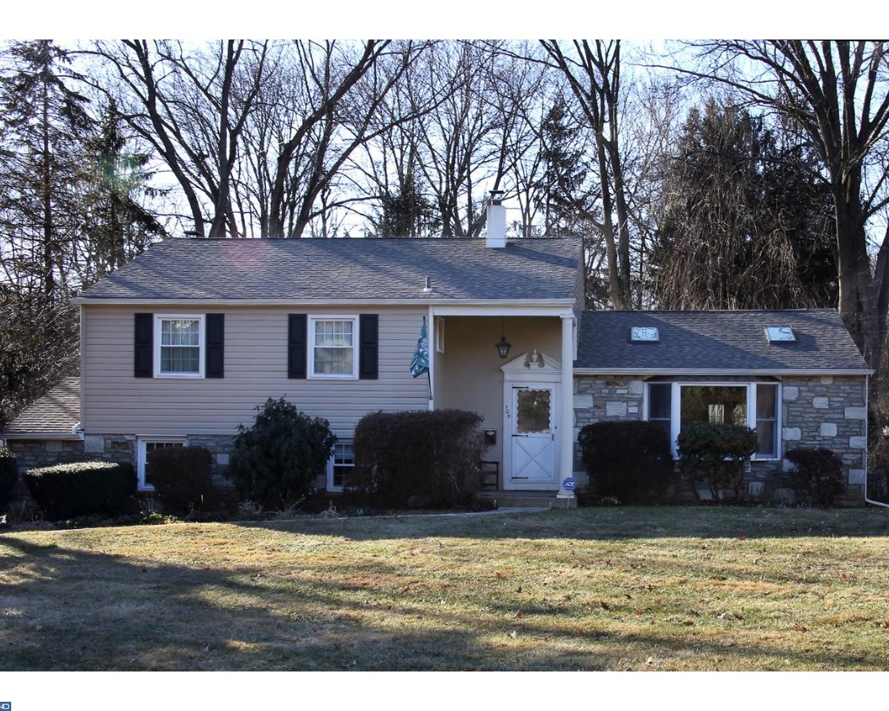 105 Homestead Drive - Photo 1