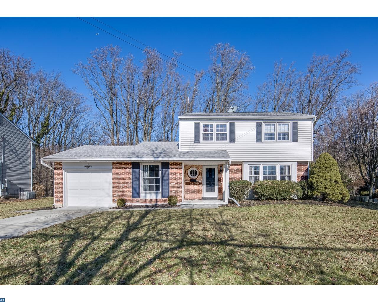 17 Parkview Road - Photo 1
