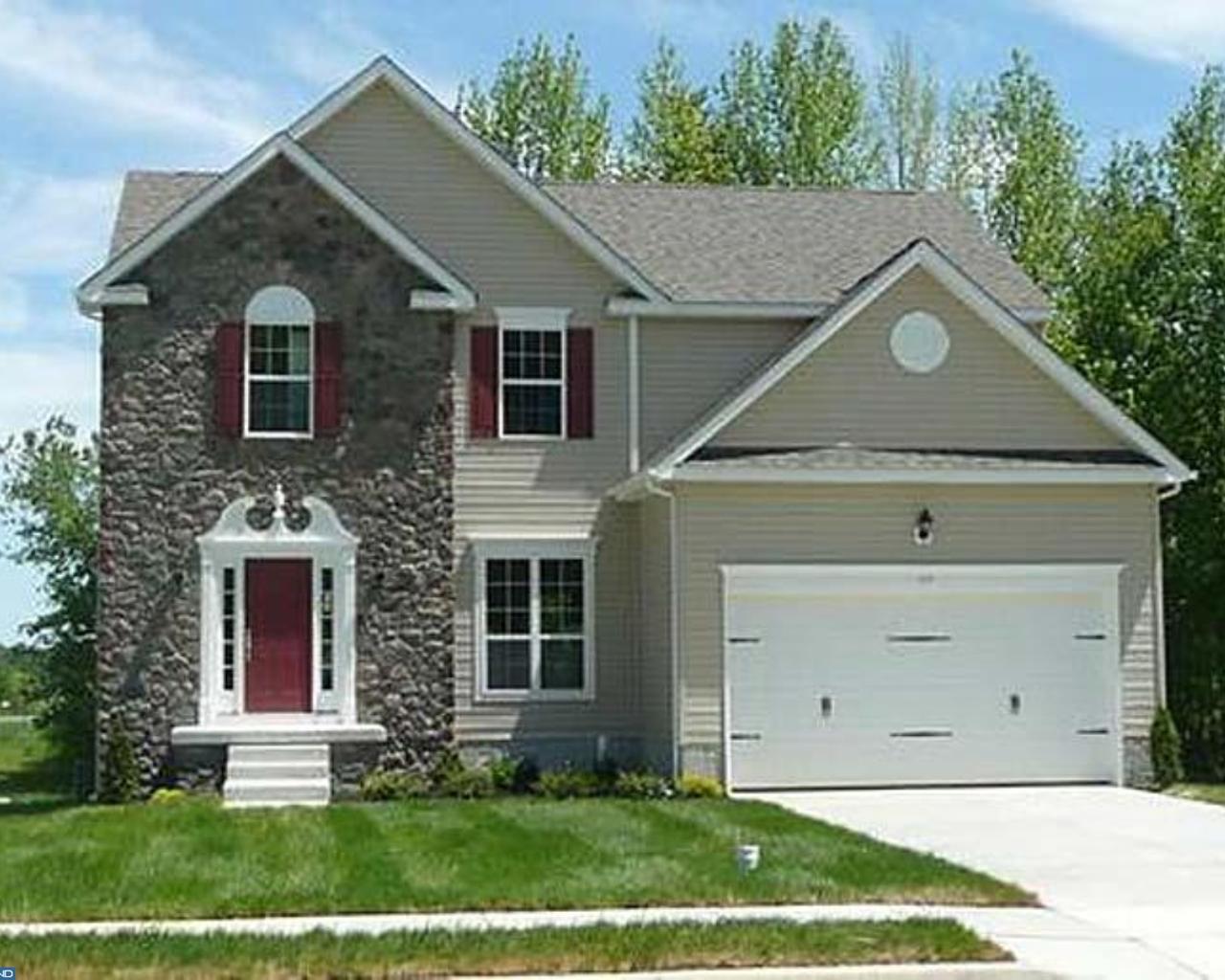 200 Cypress Drive - Photo 1