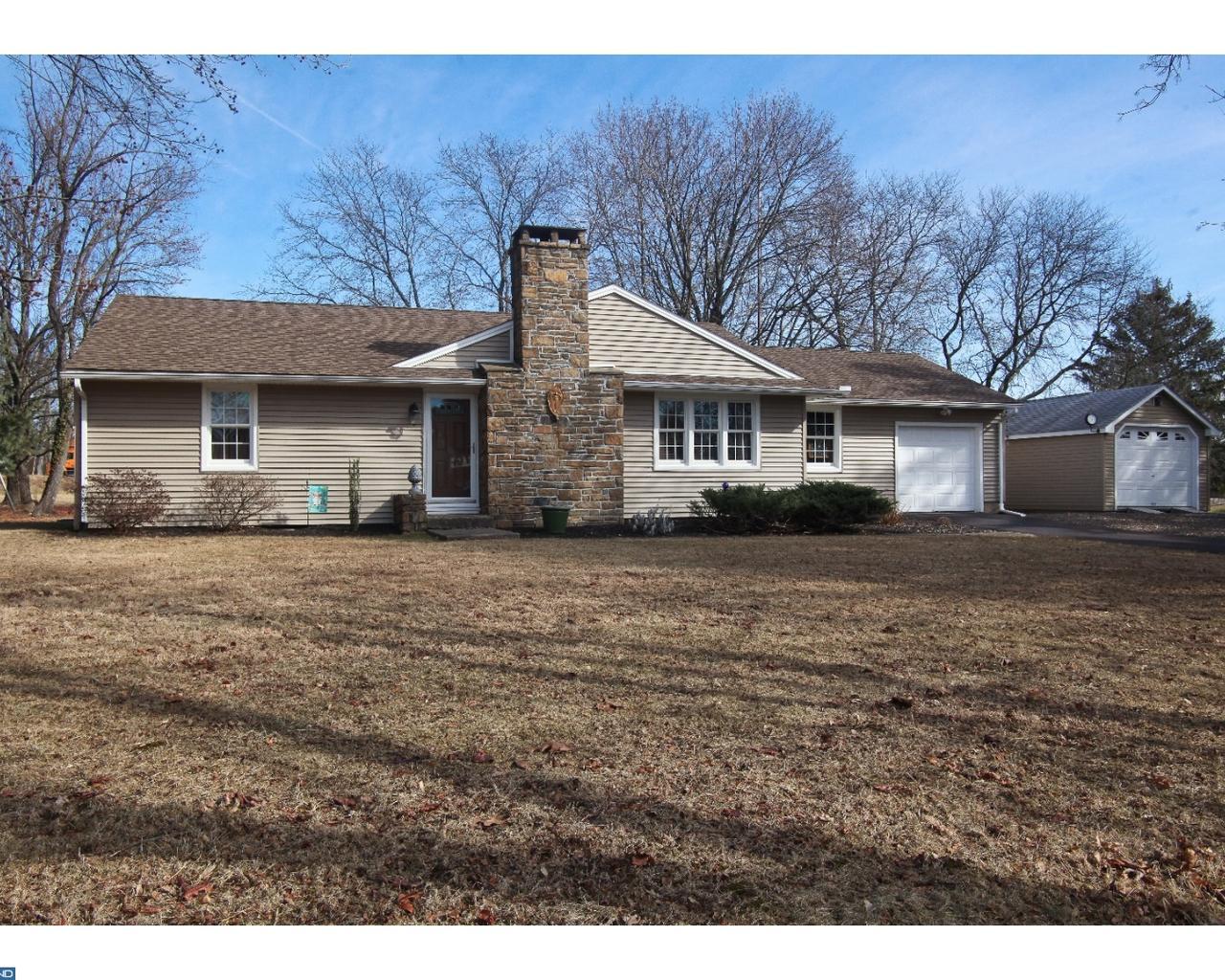 20 Eljan Drive - Photo 1