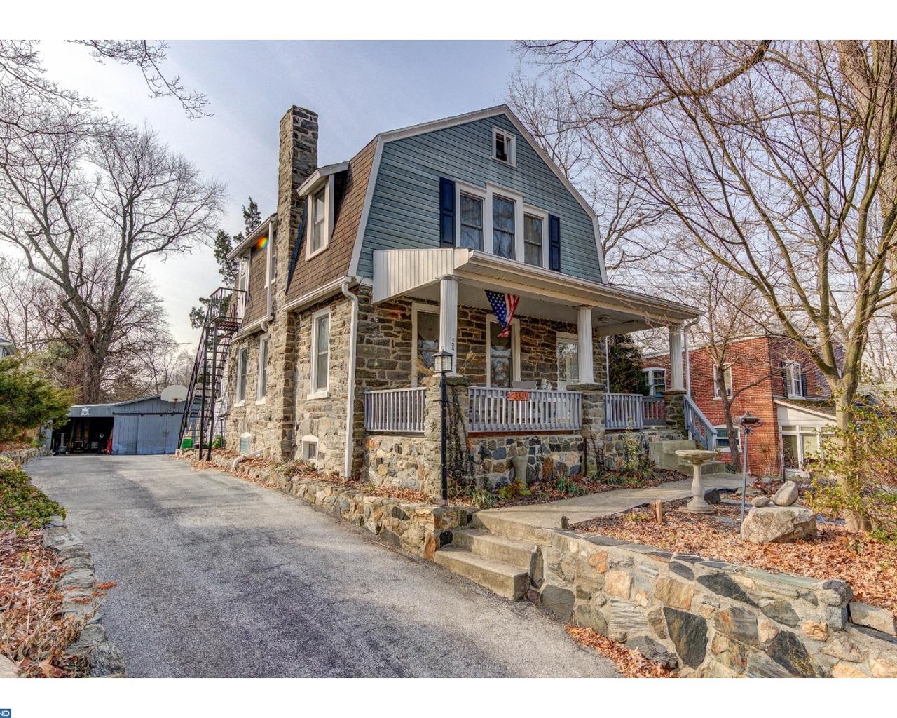 334 4TH Street - Photo 1
