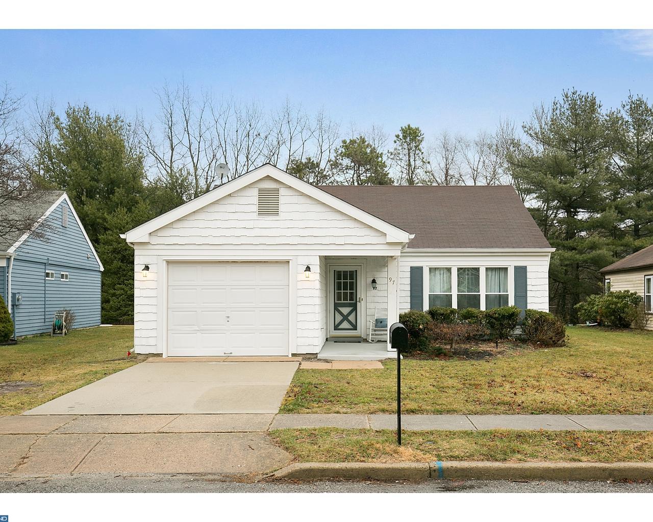 97 Buckingham Drive - Photo 1