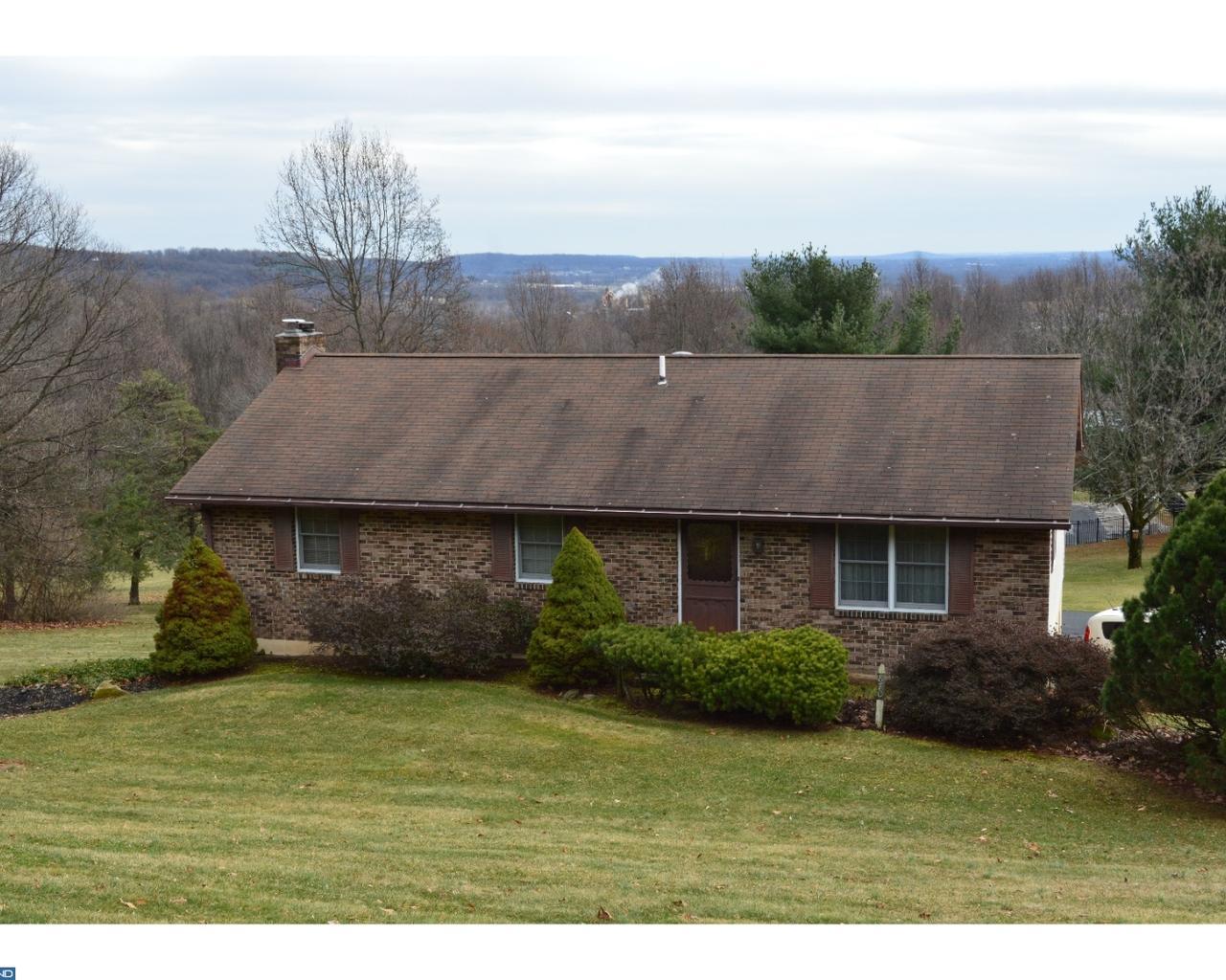 870 Hilltop Road - Photo 1