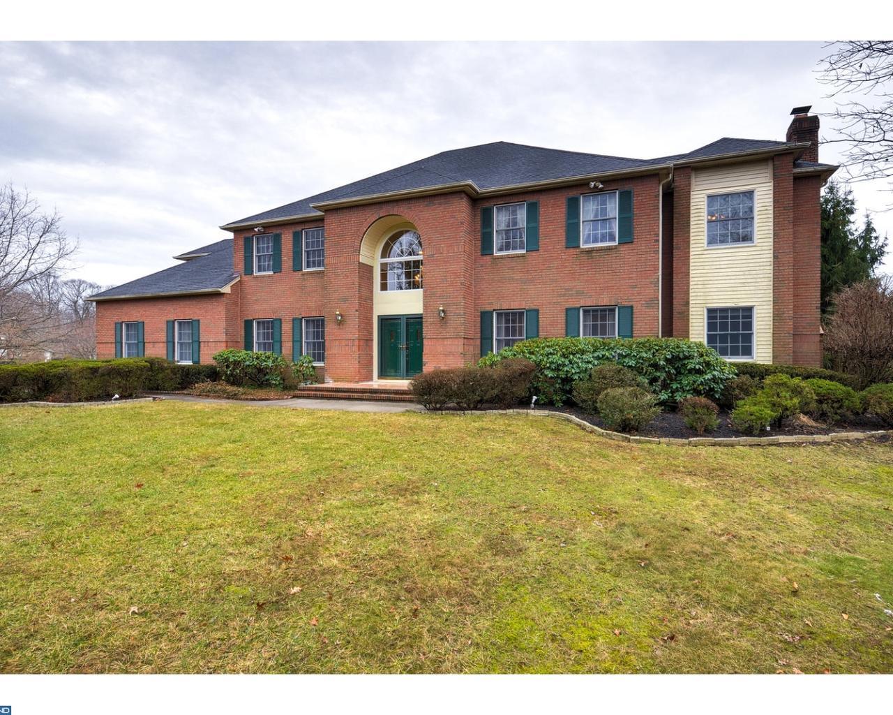 2 Cliffview Court - Photo 1