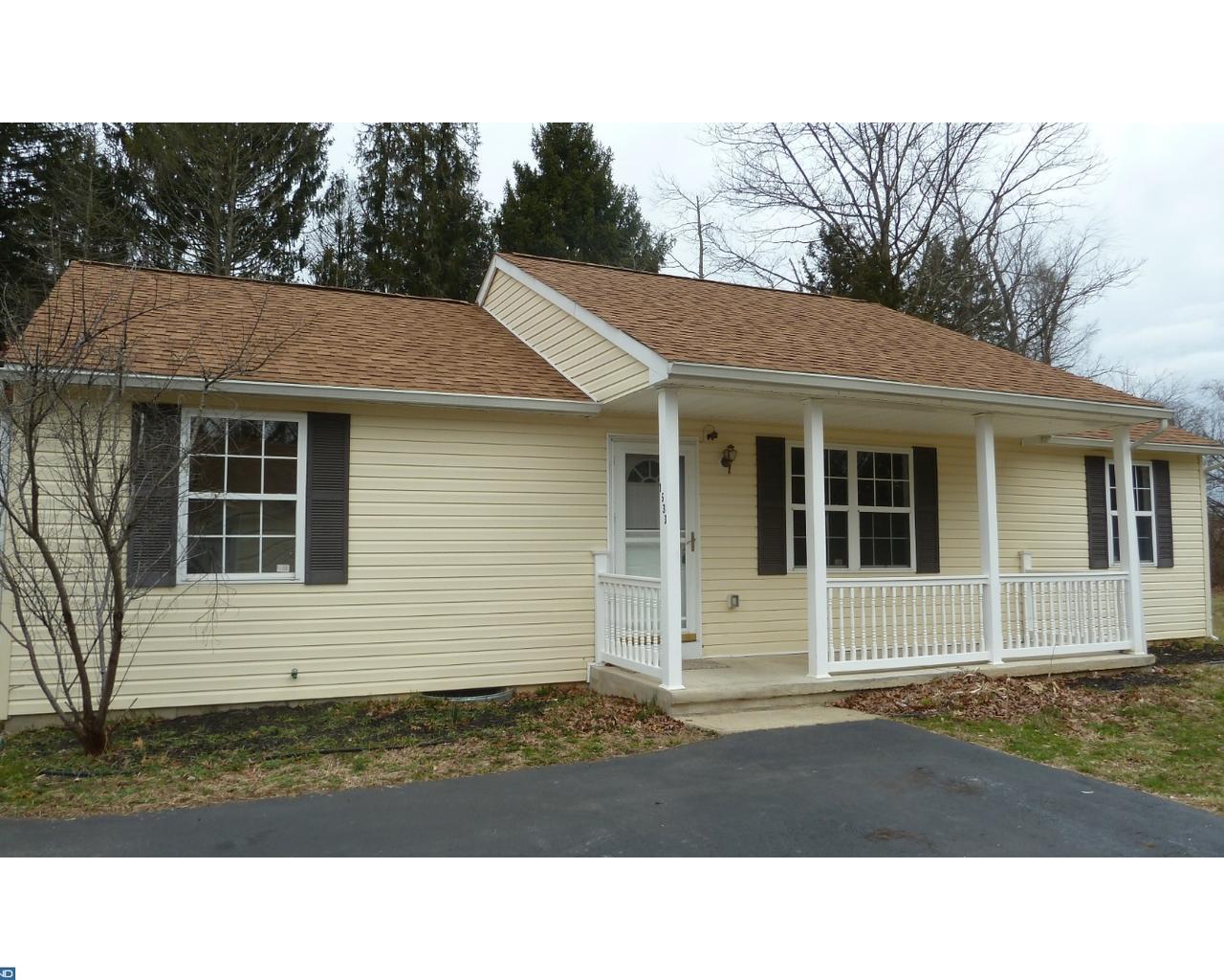 1533 Winslow Road - Photo 1