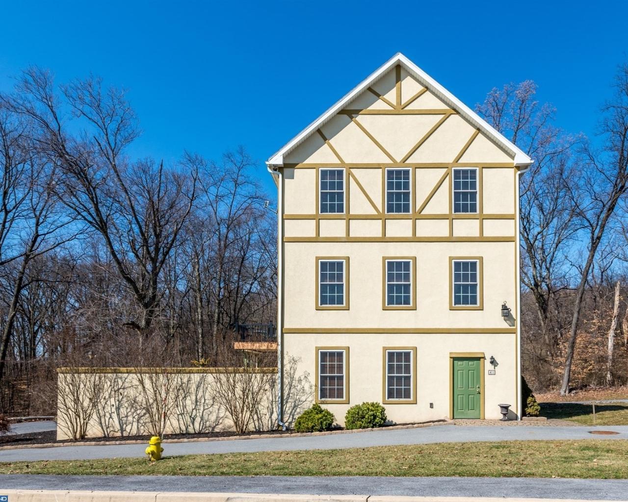 41 Rothenburg Way - Photo 1