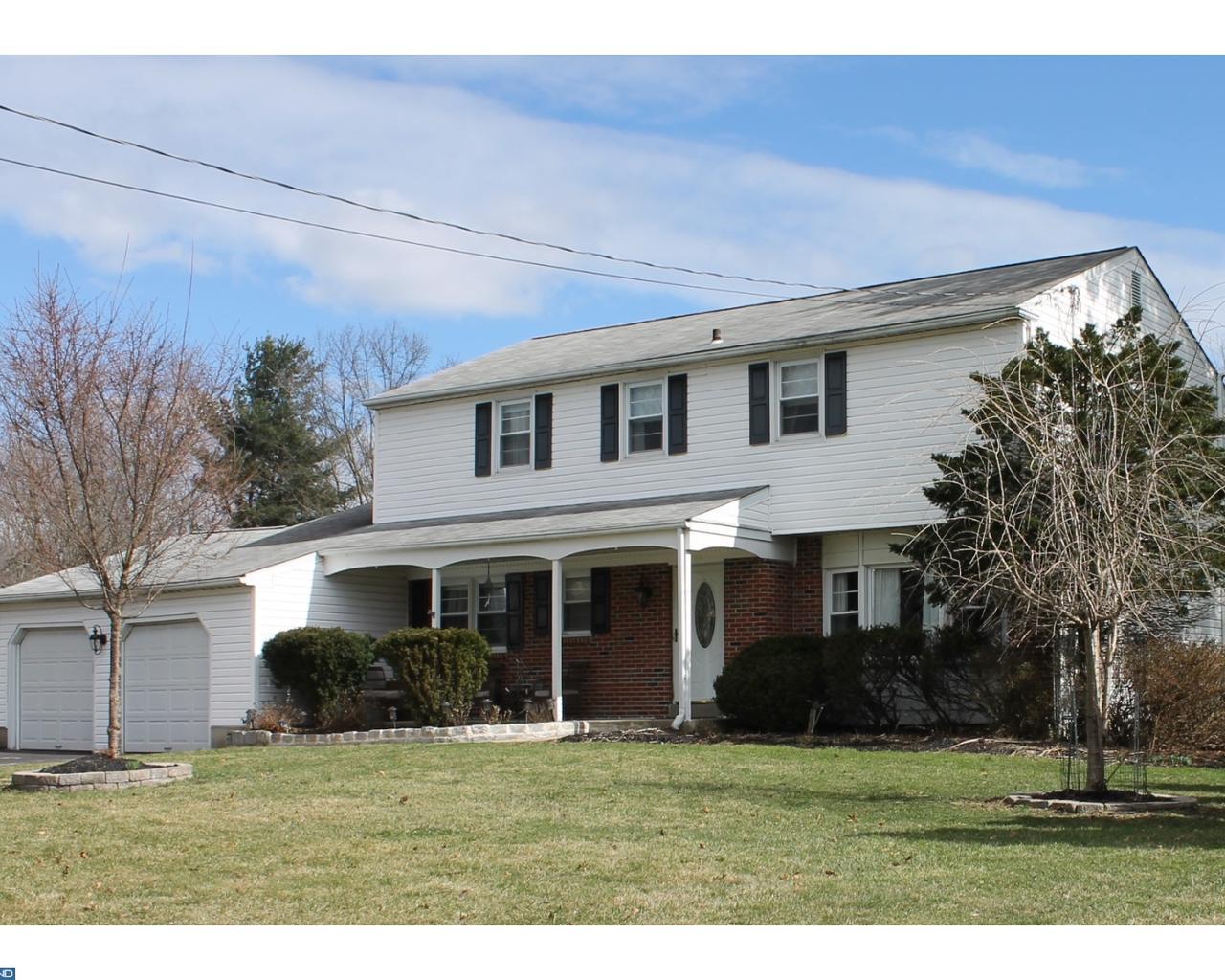 1529 Temple Drive - Photo 1