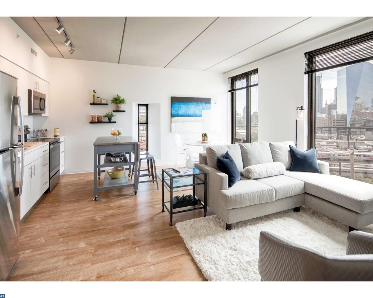 3201 Race Street - Photo 1