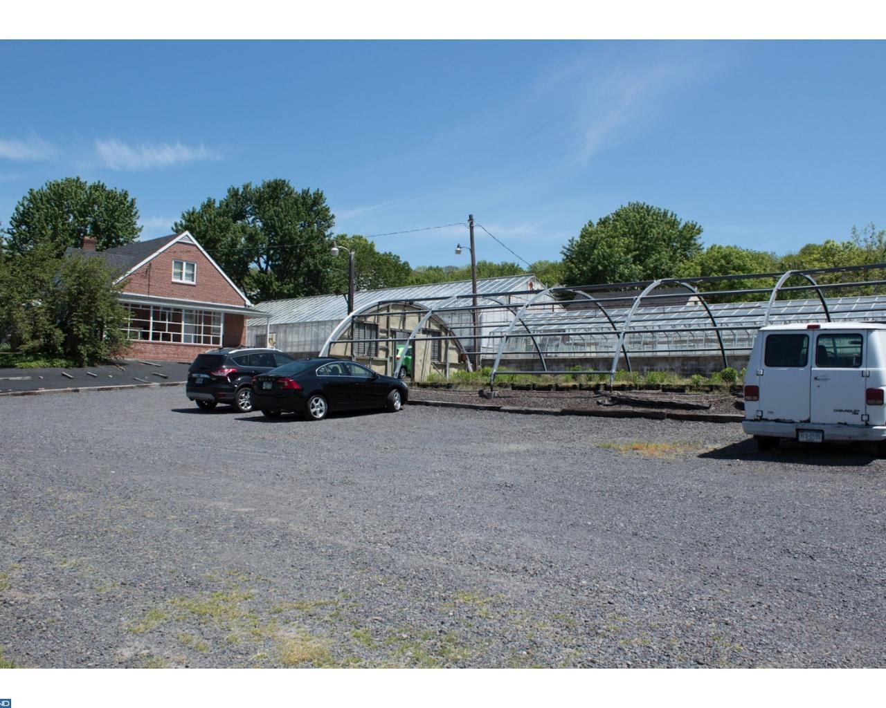 1308-20 Farmington Avenue - Photo 1